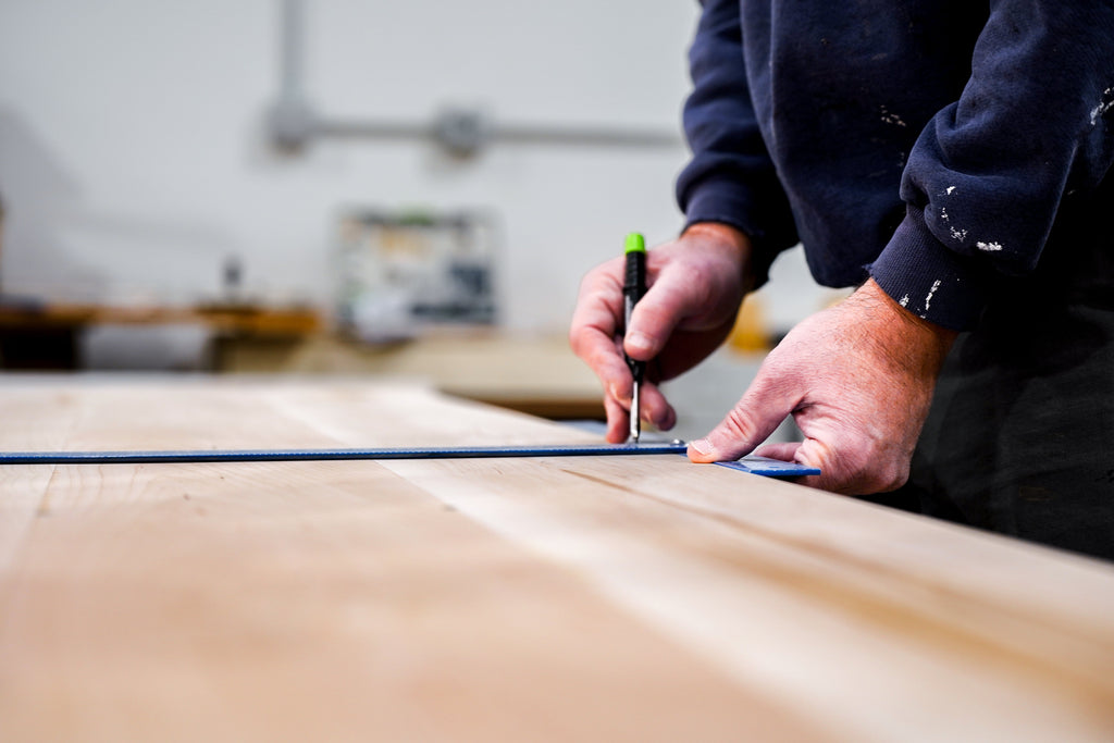 5 Red Flags and 5 Green Flags When Hiring a Custom Cabinetmaker